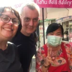 Slotici_na_cestach_Thajsko_Phetchaburi místní majitelka restaurace